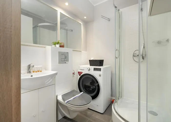 Beautiful Arciszewskiego By Renters Hotel Poznan